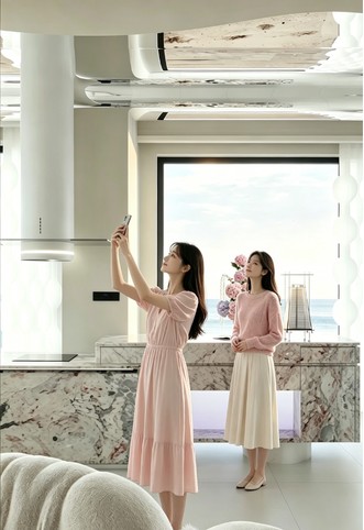 PinkMoire summer fitting experience concept in a villa interior